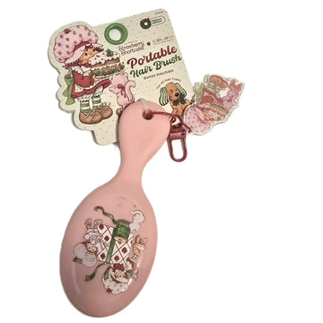 Celavi X Strawberry Shortcake Smoothing Mini Brush W Keychain PINK